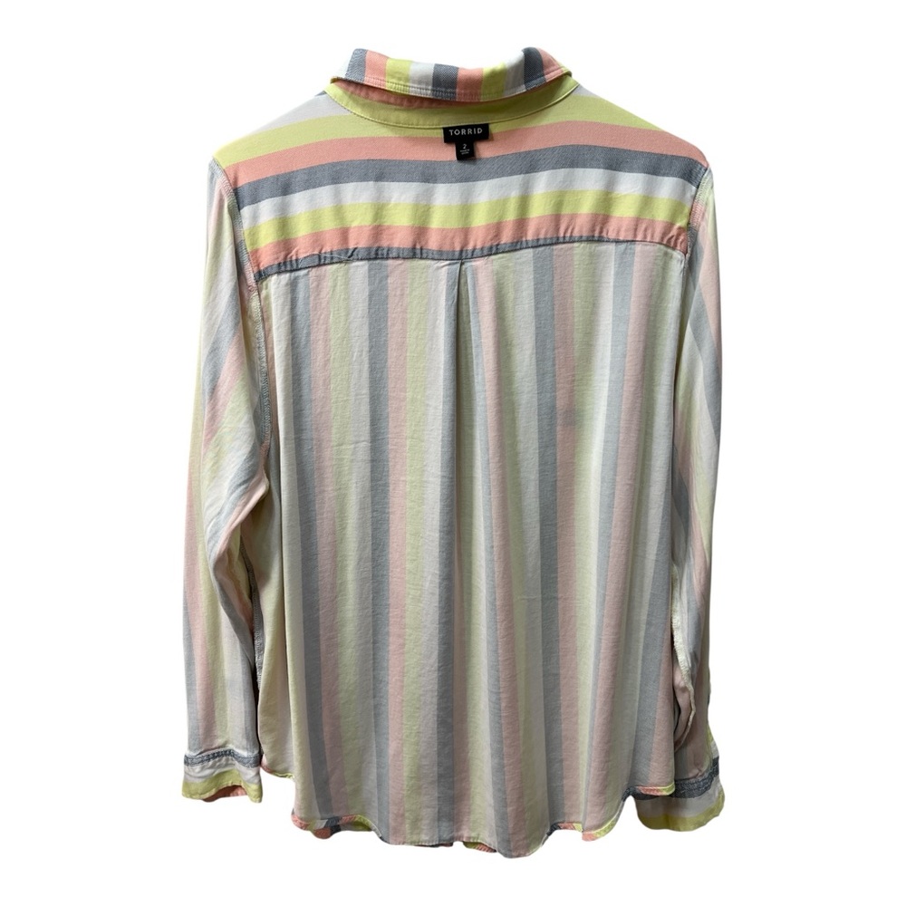 Torrid Striped Button-Down Tunic - Size 2 - image 4